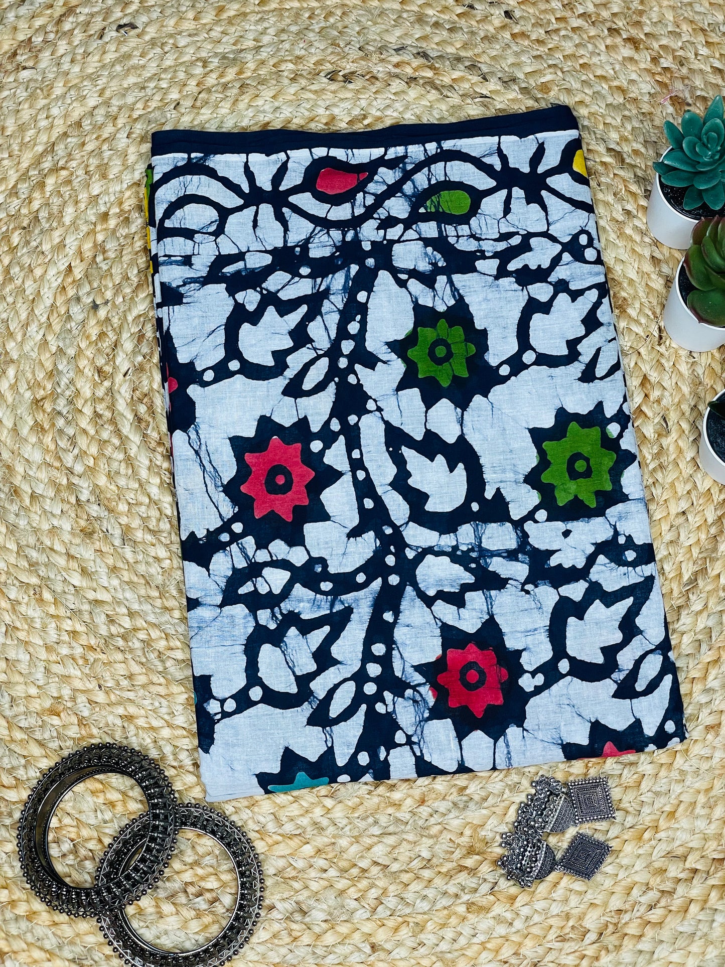 White and Black Shibori Mulmul Saree