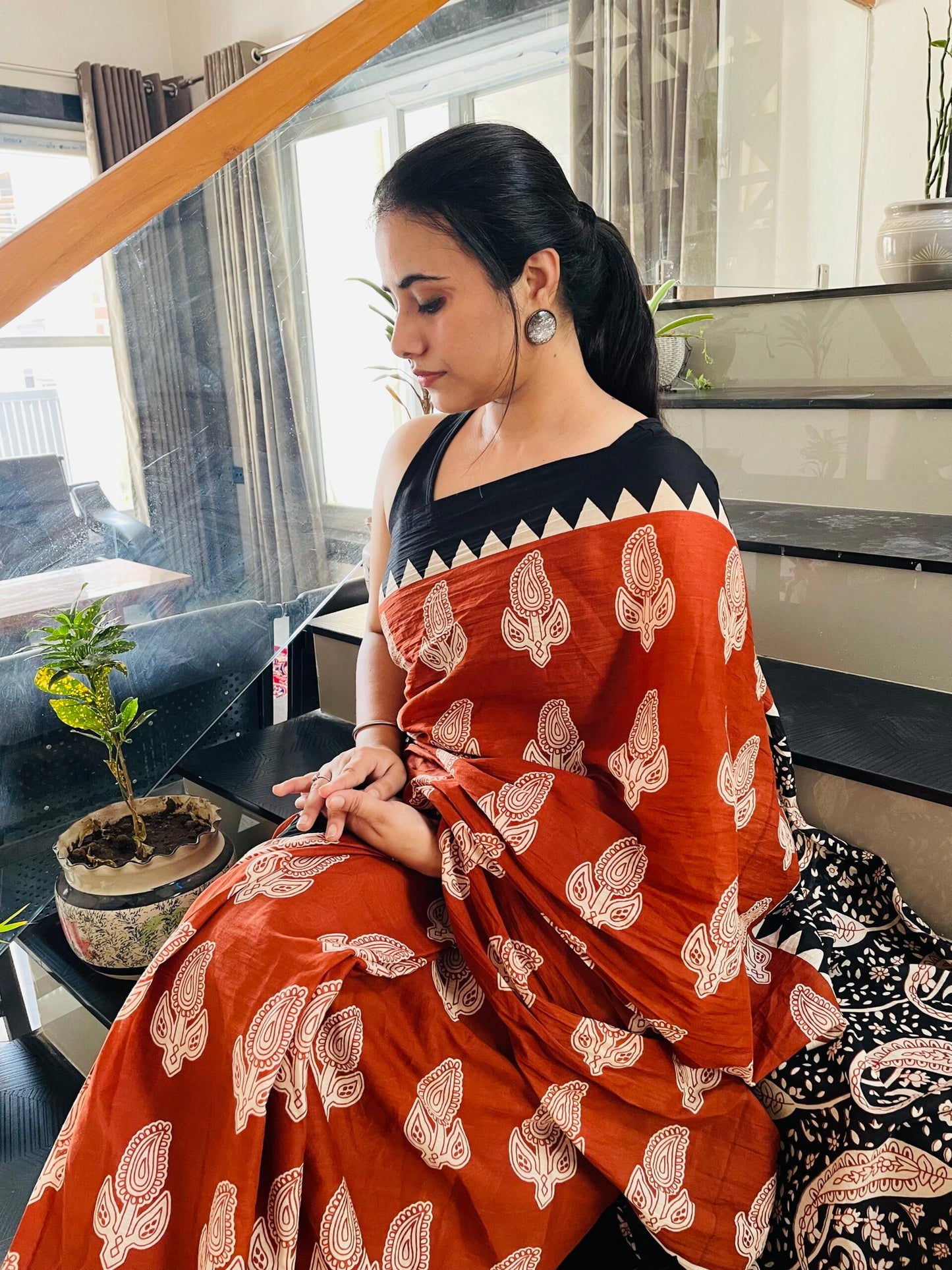 Brown Mulmul Cotton Saree