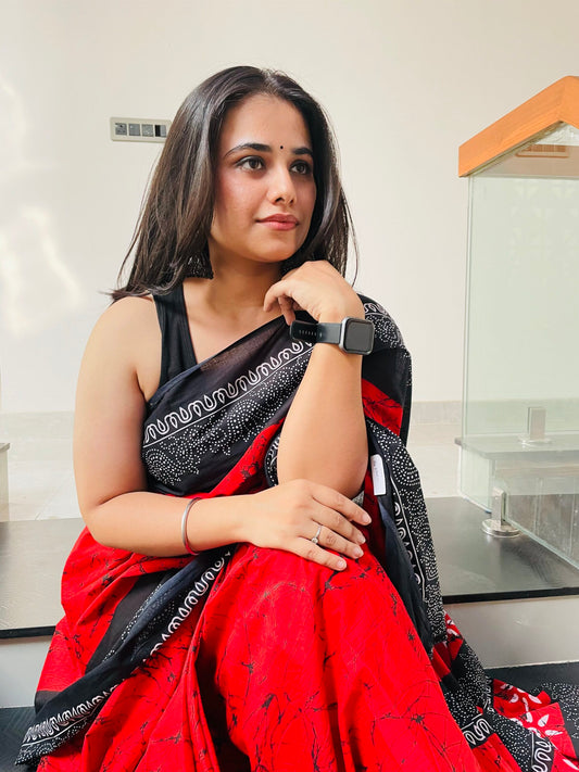 Red and Black Mulmul Cotton Saree