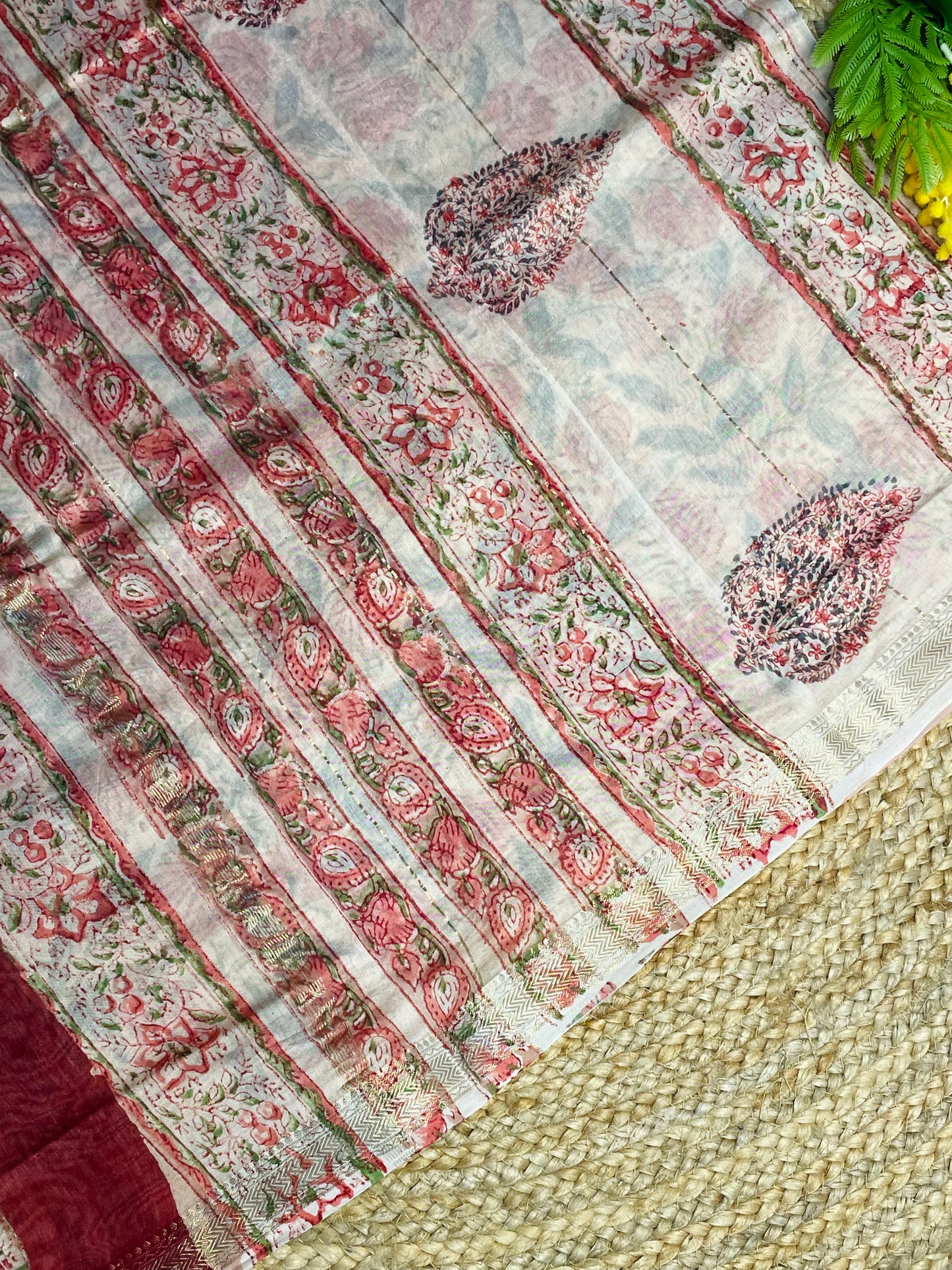 Gulika Pastel Floral Maheshwari
