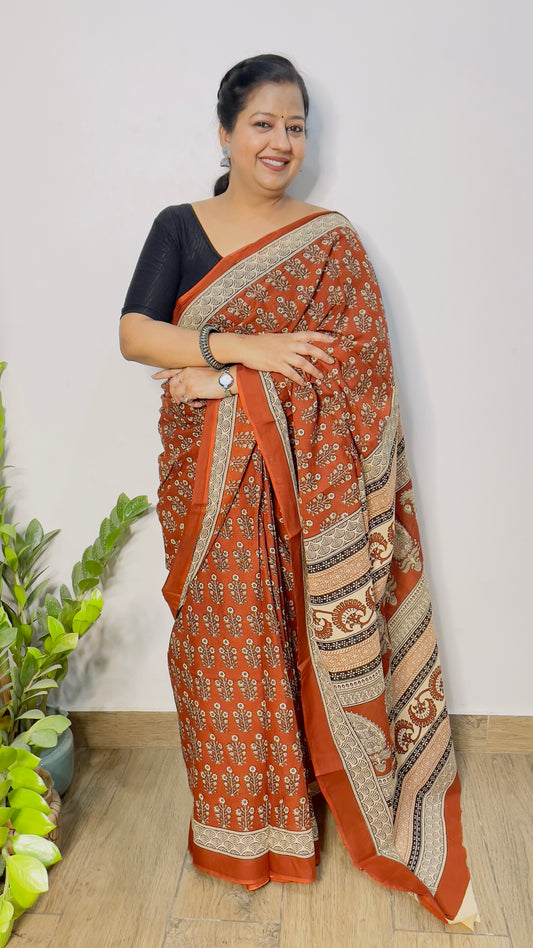 Classic Brown Mulmul Cotton Saree