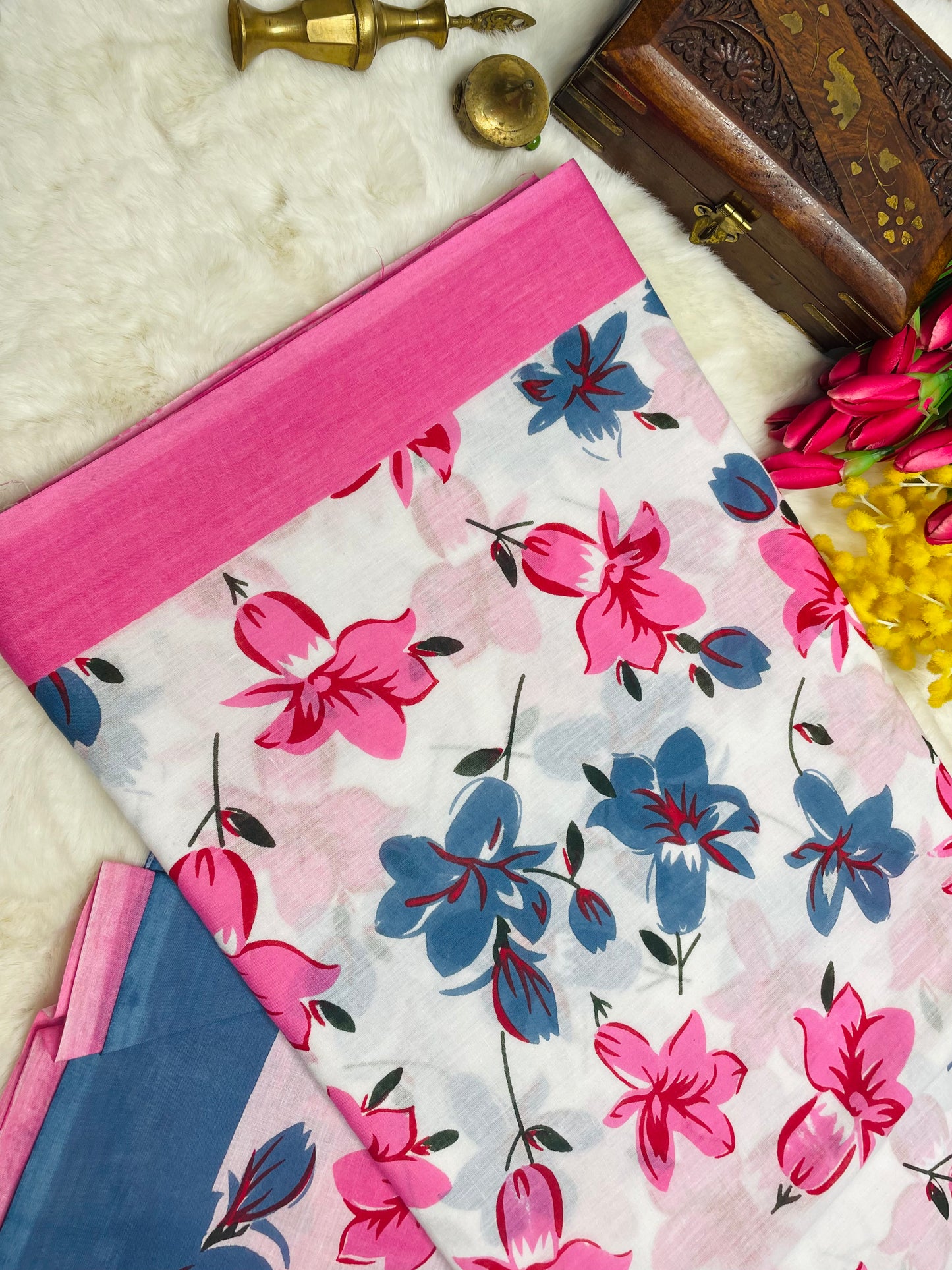 Pink and White Mulmul Cotton Saree