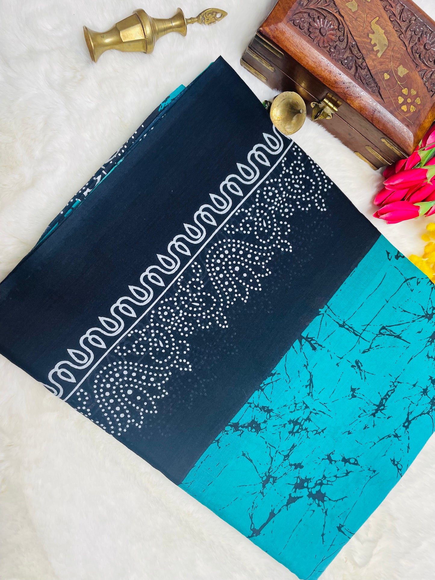 Teal and Black Mulmul Cotton Saree